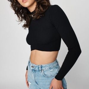 Garage shark bite body con sweater